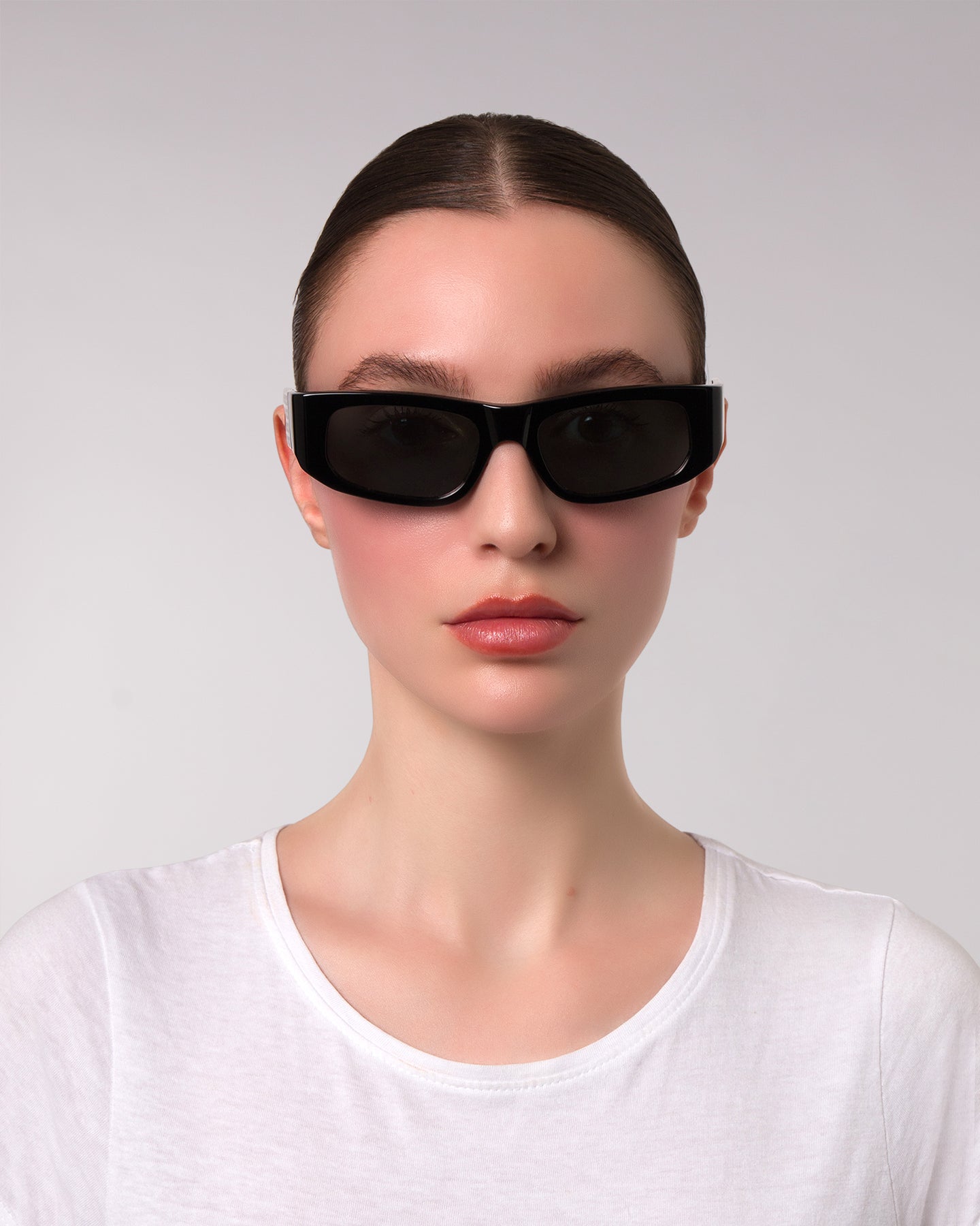 Best Sunglasses for Women – Luna Mirror Pink, Available Online in USA, UK, Canada & UAE